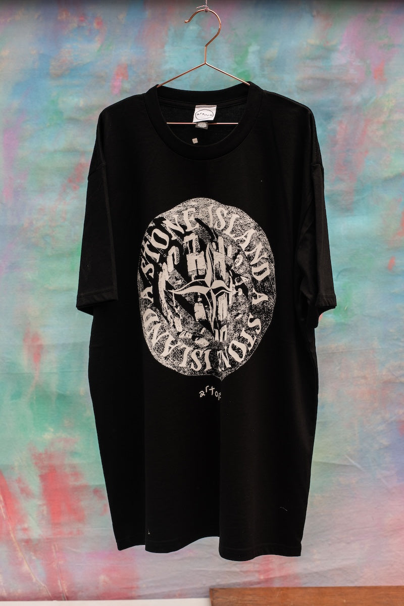 Moon Stone Circle Tee Black